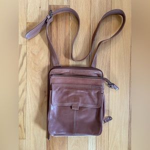 FOSSIL VINTAGE BROWN LEATHER CROSSBODY BAG